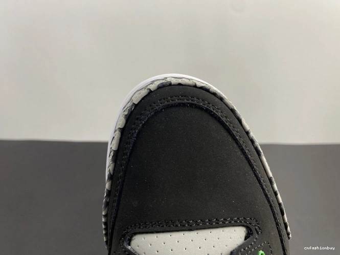 3 Jordan Air Pine CT8532-030 Green 0803